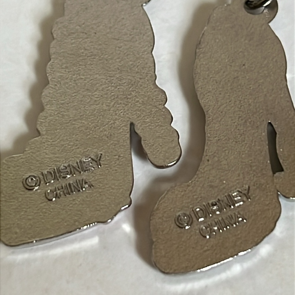 Disney Key Chain Princesses’ Shoes - Picture 3 of 4